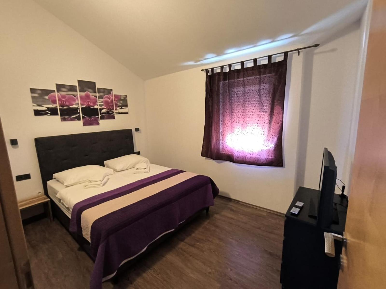 Apartments Pongrac Cres Luaran gambar